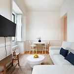 Daire Alcantara Urban Retreat